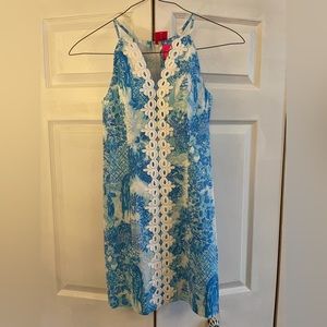 NEW Lilly Pulitzer Beautiful Light Blue Dress with Flower Detail, Size 2.